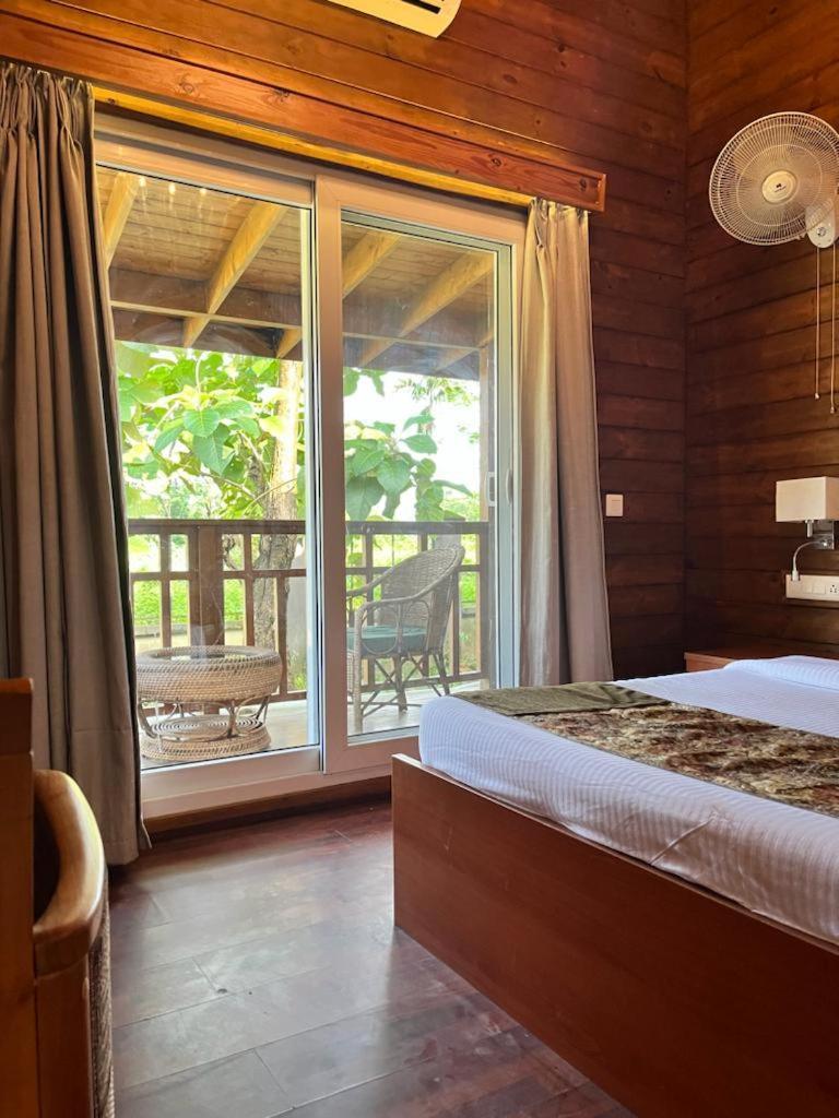 Jironi Resort Tezpur Dış mekan fotoğraf